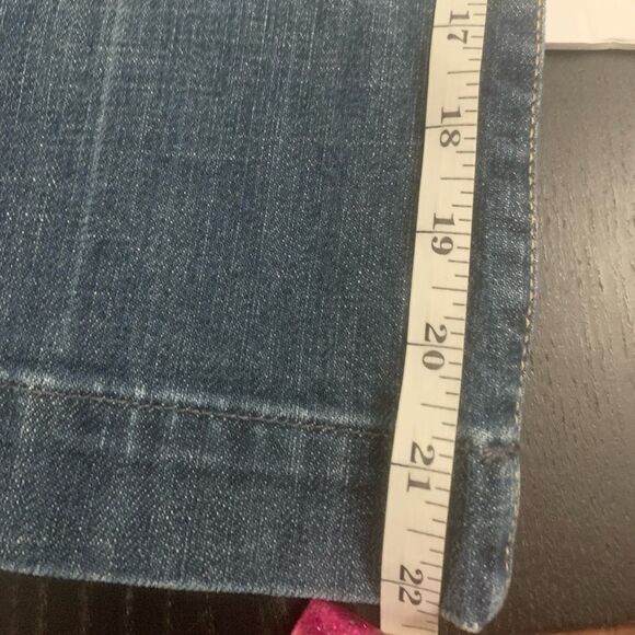 7 Fam cropped jeans - Picture 2 of 14